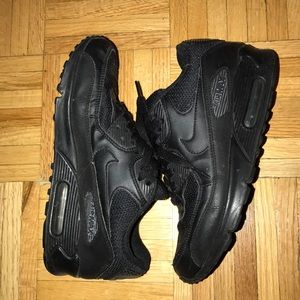 Black air force 90